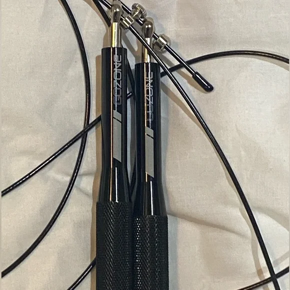 Go Zone Cable Jump Rope - Picture 3 of 4